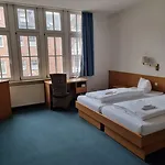 Stadthotel Im Kolpinghaus Otel Werne